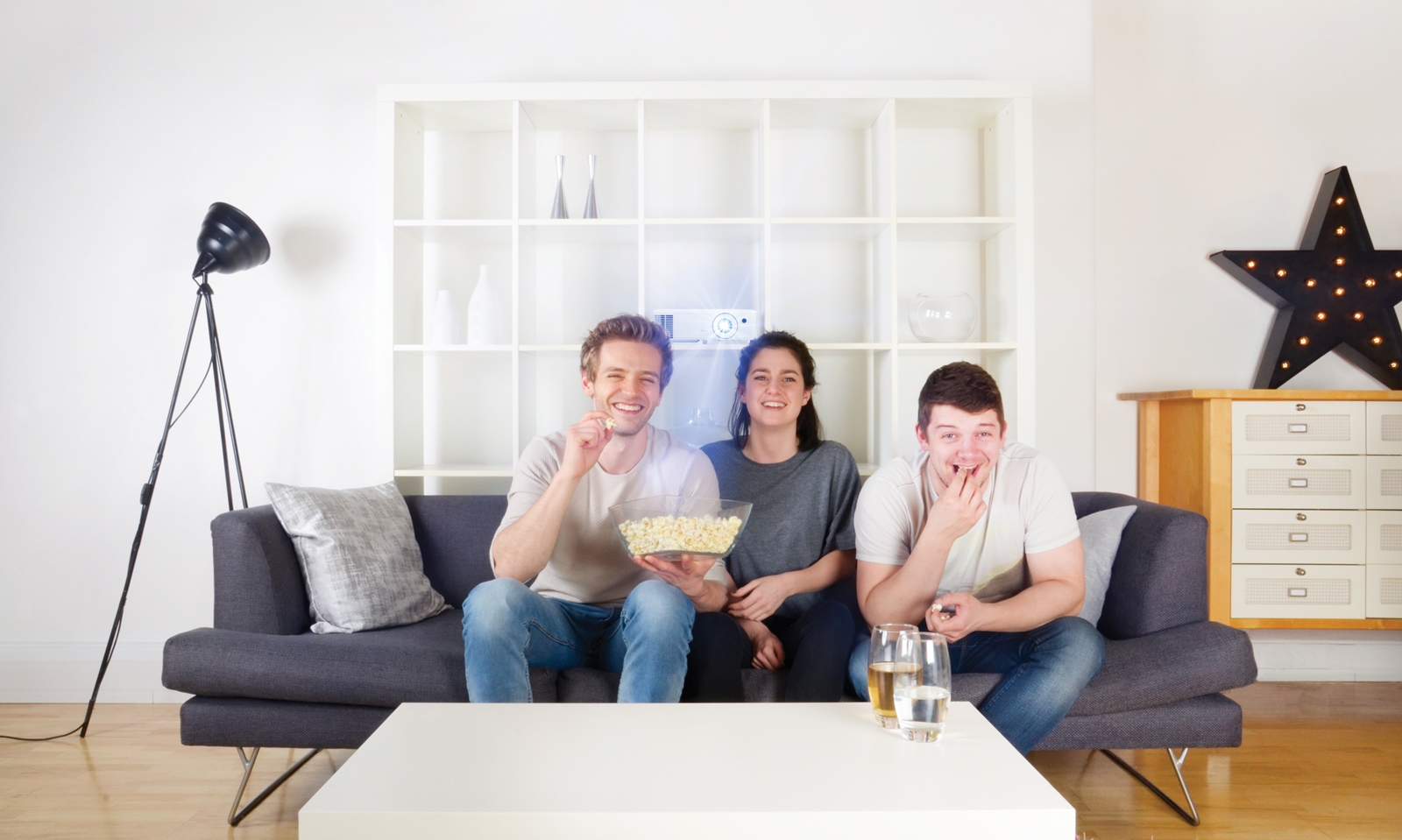 Proyector Optoma HD29Darbee con Visual Presence Darbee