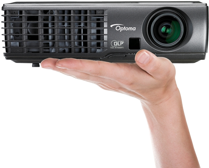 Proyector Optoma W304M Pequeño y ligero - 1,4 Kg, llevatelo a tus presentaciones