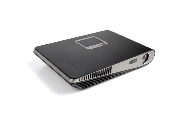 Proyector Optoma ML1500e Este proyector se posiciona como el más potente de los pico proyectores